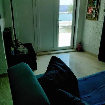 Vikendica House Kapetan Nono