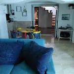 House Kapetan Nono *