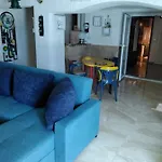 House Kapetan Nono *