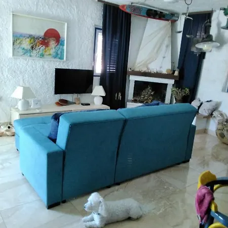 House Kapetan Nono *