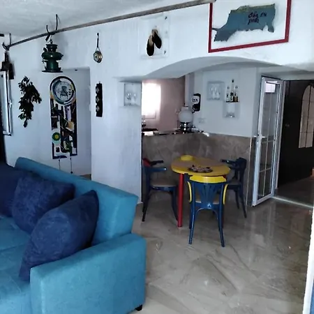 Vakantiehuis House Kapetan Nono