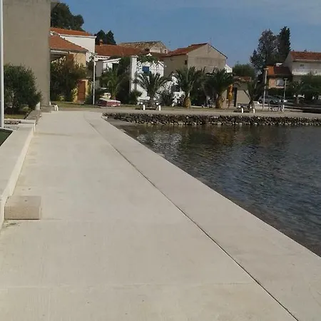 House Kapetan Nono Vakantiehuis Drače