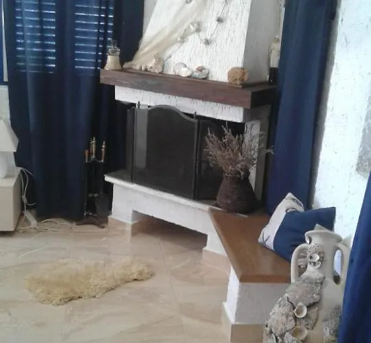 House Kapetan Nono *