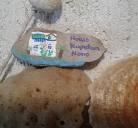 House Kapetan Nono Semesterbostad