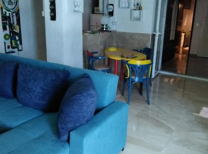 House Kapetan Nono *