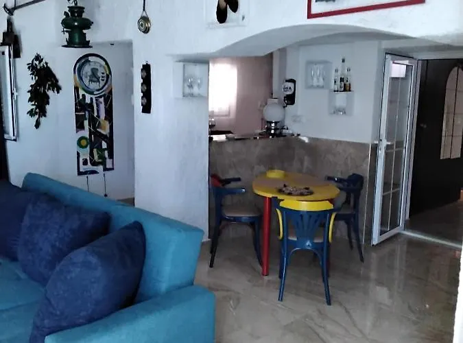 Semesterbostad House Kapetan Nono