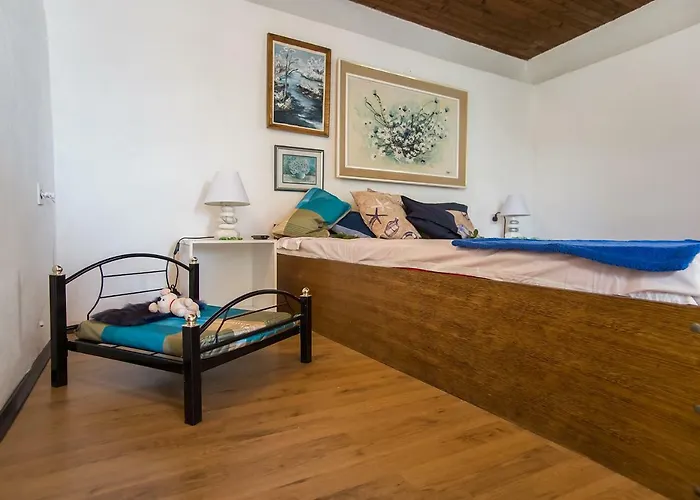 House Kapetan Nono Semesterbostad