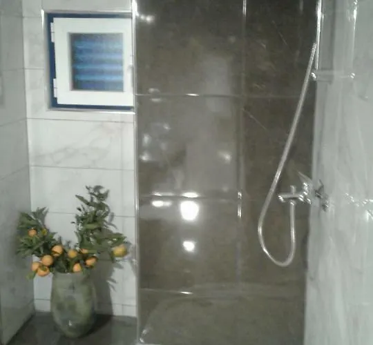 House Kapetan Nono * Drače